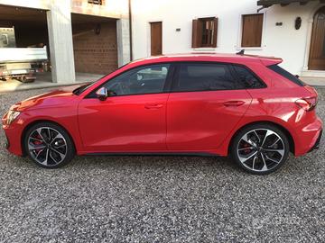 AUDI S3 SPORTBACK
