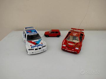 Coppia Modellini Burago scala 1/24