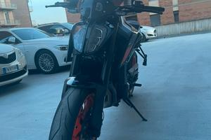 Ktm duke 790 depotenziato a libretto