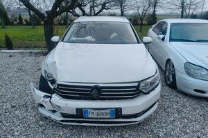  Passat b8 per pezzi di ricambio