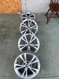 Cerchi giulietta 16 attacco 5x110