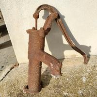 pompa d'acqua manuale 