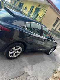 Alfa Romeo Stelvio In perfette condizioni