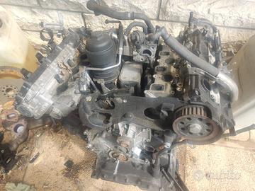 Ricambi VW Touareg 3.0 TDI, anno 2008, circa 400.0