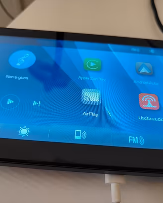 Display Smart 7" Wireless: CarPlay & Android Auto 