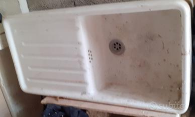 lavatoio + lavandino