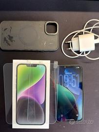 Iphone 14 plus + 2 cover + caricatore + tre vetri