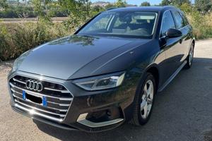 Audi A4 Avant  30 mhev 2.0 businessa advance 135cv