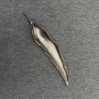 Soprammobile in metallo a forma di peperoncino