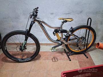bicicletta m