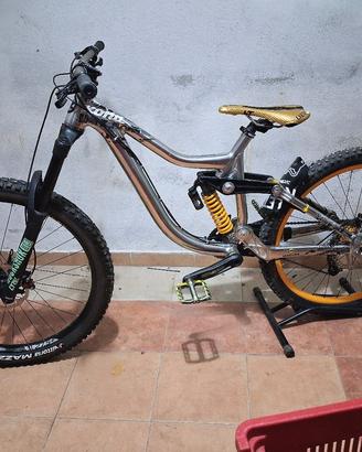 bicicletta m