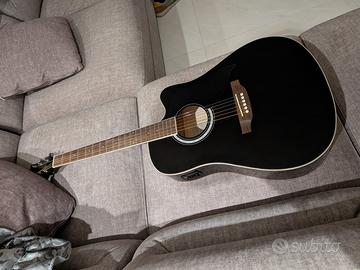 Chitarra Acustica Eko Elettrificata