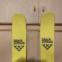 Sci black crows