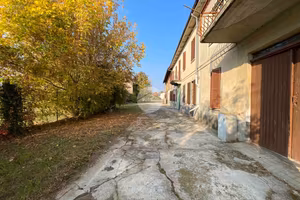 CASA INDIPENDENTE A ASTI