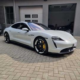 Porsche Taycan Turbo S 761cv -PDCC-SEDILI VENTILAT