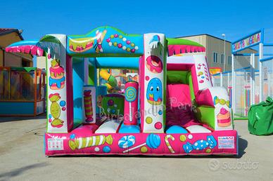 Giostra Multiattività Gonfiabile per Parchi Gioco