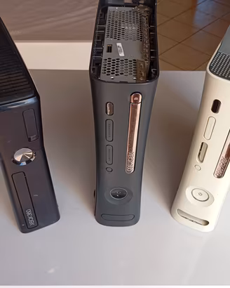 lotto console Xbox 360 per ricambi