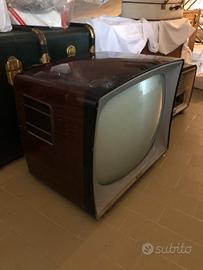 Si vende televisore anni 60