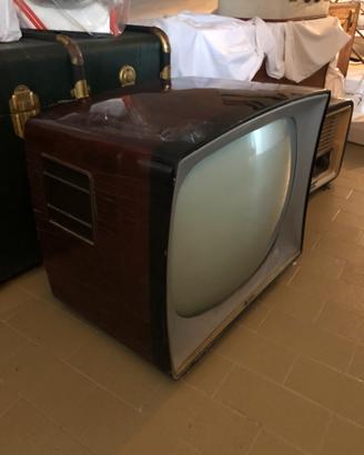 Si vende televisore anni 60