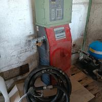 distributore gasolio a colonna