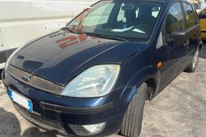 FORD FIESTA per ricambi usati