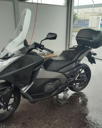 Honda Integra 700 DCT