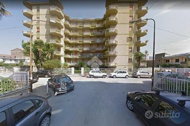 4 LOCALI A SANTA MARIA CAPUA VETERE