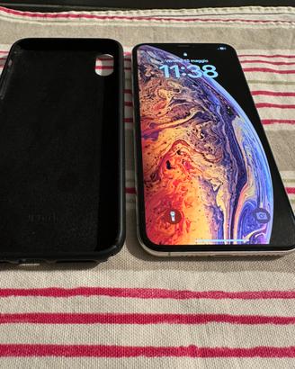 Iphon xs max 64gb