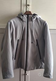 Giacca Softshell Tecnica con Cappuccio – Grigio Ch