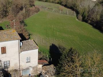 Terreno di 13716 m² a Città di Castello