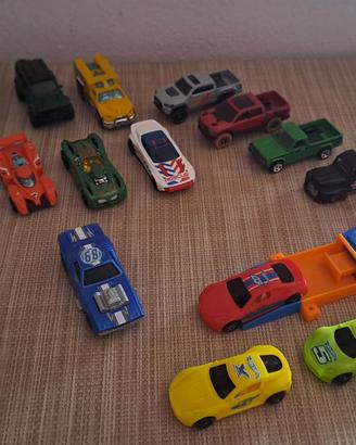 Macchinine Hot Wheels lotto n.2 da 16 pezzi