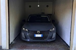 Box / Garage di 16 m² a Rapallo
