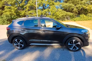 Hyundai Tucson 1.7 CRDI 2WD 115CV XPOSSIBLE