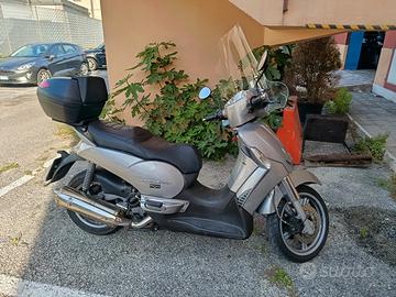 Aprilia Scarabeo 400