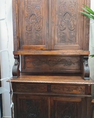 credenza in noce