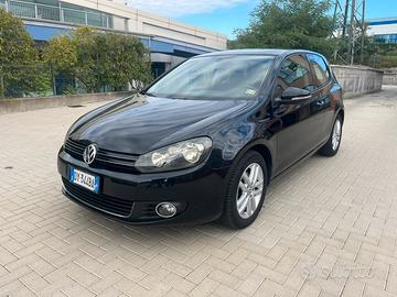 Volkswagen golf sei 2.0 TD 110 cavalli tre porte