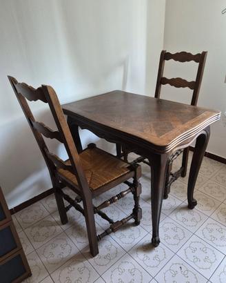 Tavolo antico Arte Povera +  2 sedie in legno