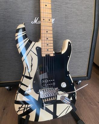 EVH Striped Series - White with Black Stripes
