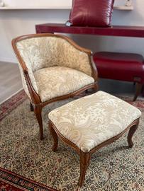 POLTRONCINA CON POUF