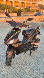 Aprilia Sr 50 R