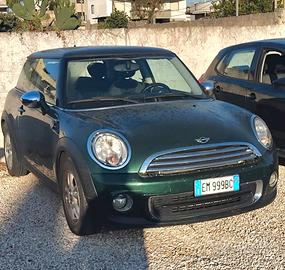 Mini 1.6 benzina KW 55 adatta neo patentati