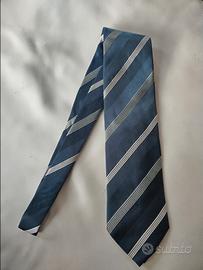 Giorgio Armani cravatta uomo seta nuova