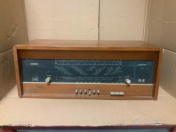 Radio Stereo FM Scuola Radio Elettra