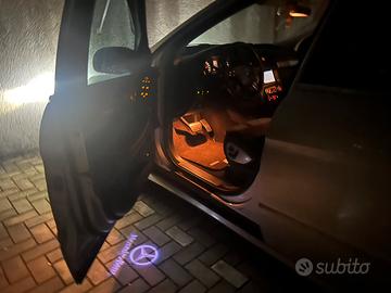 R class  Mercedes benze 320 2008