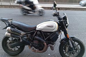 Ducati Scrambler Sport Pro 1100