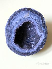 Pietra minerale geode di AMETISTA 385 gr