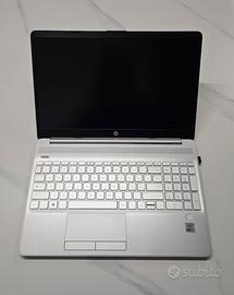 HP 15 i7 – 16GB RAM – SSD – Full HD