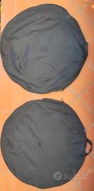 N. 2 sacche per porta ruote bici diam. 72cm. c.a.