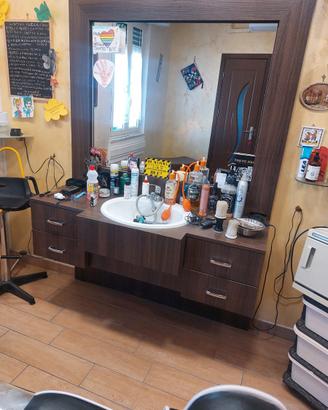 Toeletta barbiere e mobile legno noce