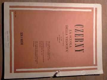 Czerny libro di musica